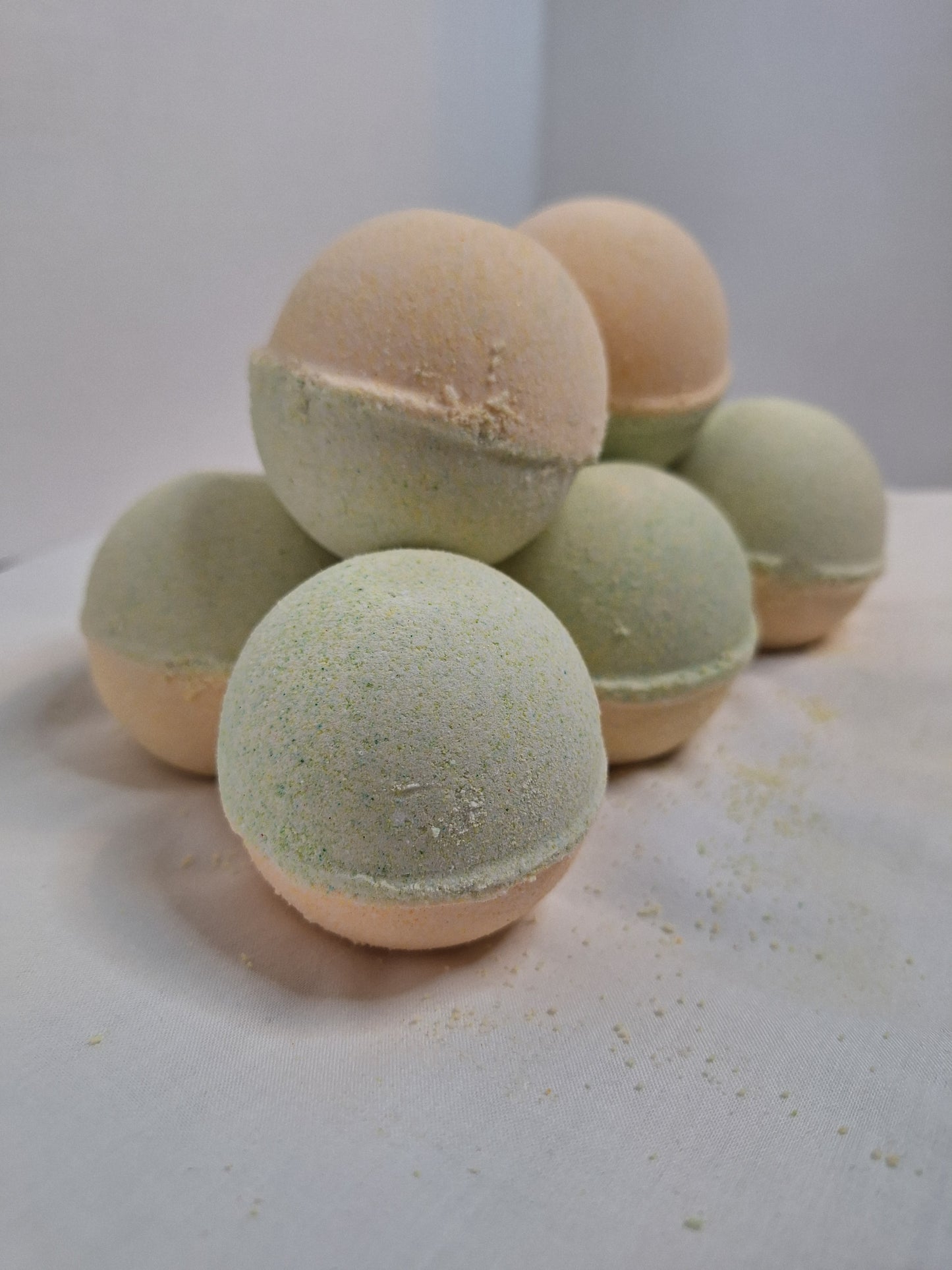 Lime, basil & orange bath bomb